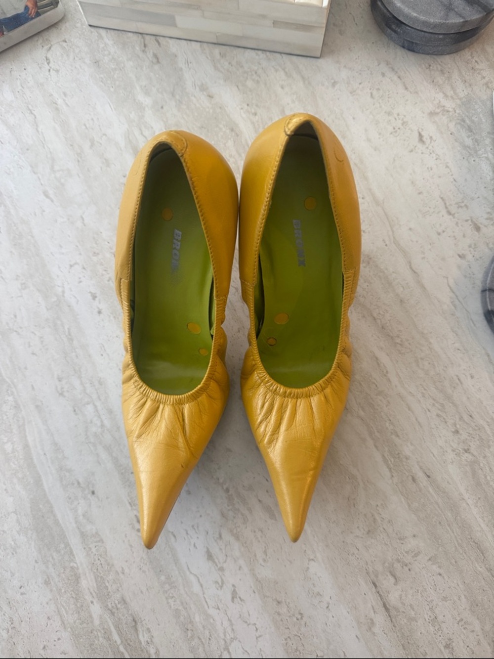 Yellow Pointed-Toe Women’s Herls Fashionable Slip-On